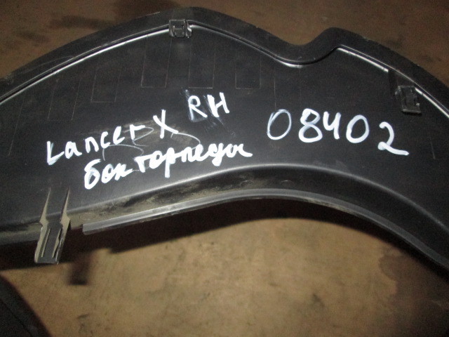 Заглушка торпедо боковая правая Mitsubishi Lancer X 2007-н.в. на Mitsubishi Lancer X