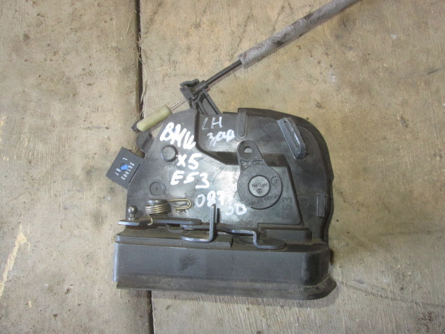 Замок двери задней левой BMW X5 E53 1999-2003 на BMW X5 E53
