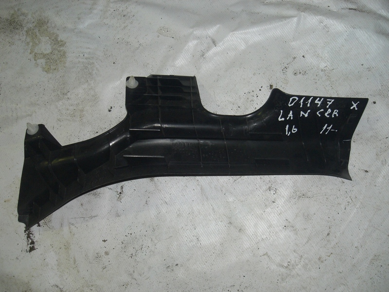 Накладка на порог внутренняя (внутренняя) Mitsubishi Lancer X 2007-н.в. 7656AO на Mitsubishi Lancer X