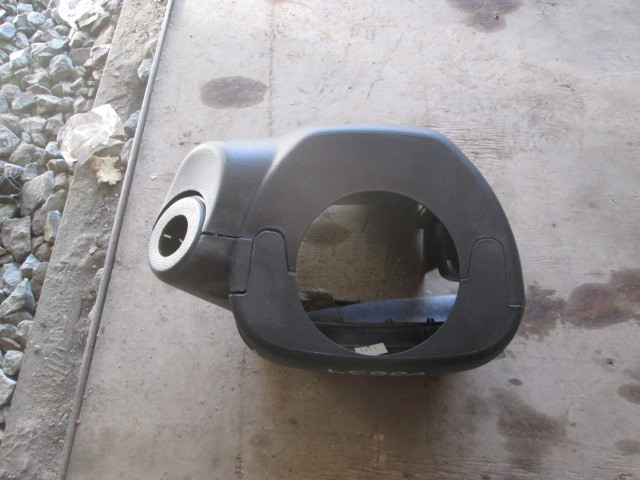 Кожух рулевой колонки Chevrolet Cruze 2009-2013 на Chevrolet Cruze