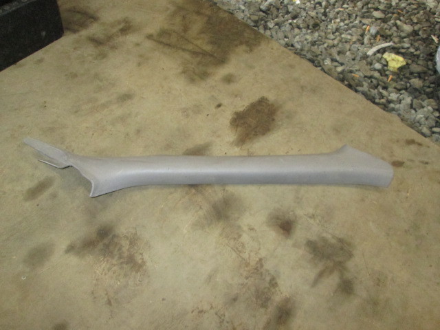 Обшивка стойки Subaru Impreza  2000-2002 94010FE020 на Subaru Impreza 