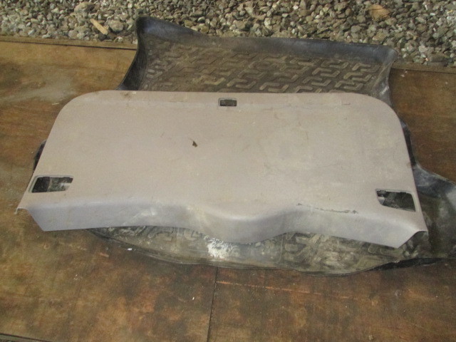 Обшивка двери багажника Mitsubishi Pajero IV 2006-2011 на Mitsubishi Pajero IV