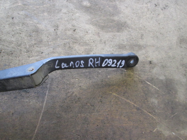 Поводок стеклоочистителя передний правый Chevrolet Lanos  2002-2009 на Chevrolet Lanos 