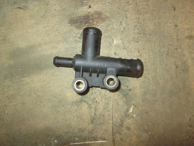 Тройник на патрубки охлаждения Chevrolet Lanos  2002-2009 на Chevrolet Lanos 