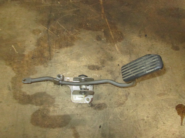 Педаль газа Chevrolet Lanos  2002-2009 на Chevrolet Lanos 