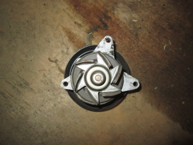 Корпус насоса водяного (помпы) Ford Focus 3 2011-2015 на Ford Focus 3