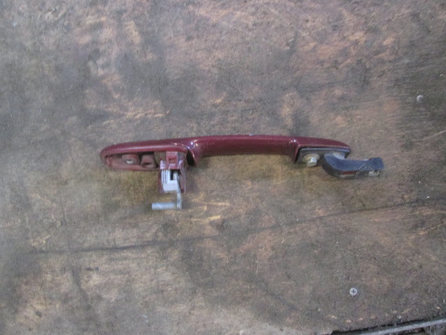 Ручка двери наружная правая Mazda 6(GG) 2002-2005 на Mazda 6(GG)