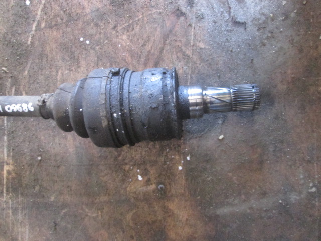 Полуось передняя левая Chevrolet Lanos  2002-2009 на Chevrolet Lanos 