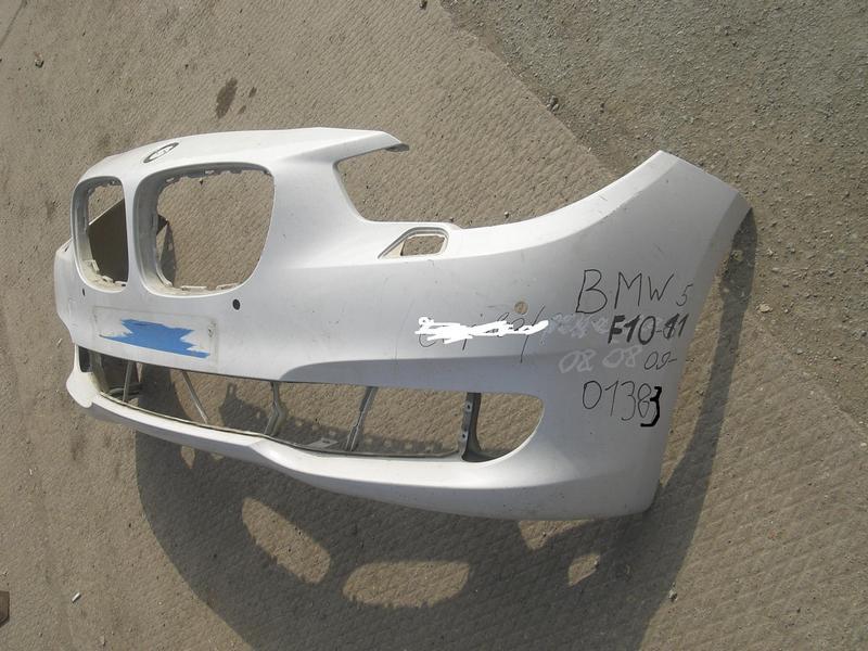 Бампер передний BMW 5-Series F10 2009-2013 на BMW 5-Series(F10,F11,F07)