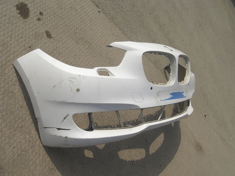 Бампер передний BMW 5-Series F10 2009-2013 на BMW 5-Series(F10,F11,F07)