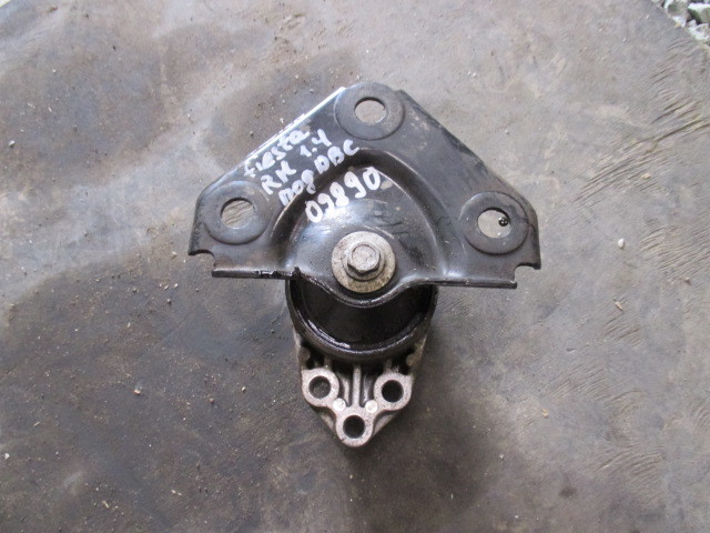 Кронштейн двигателя правый Ford Fiesta V 2001-2009 на Ford Fiesta V