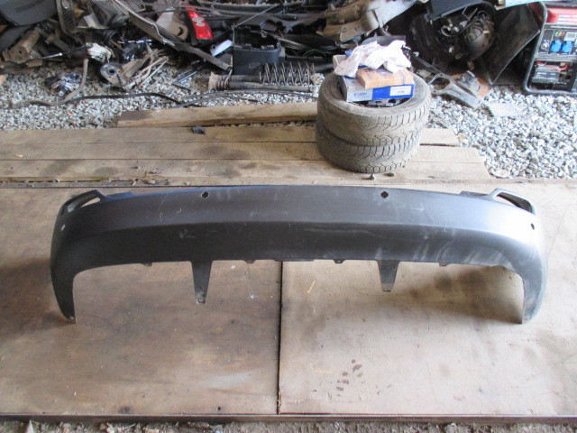 Бампер задний Toyota RAV 4  (CA40) 2012-2015 на Toyota RAV 4  (CA40)