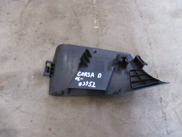 Обшивка торпедо нижняя левая (ноги) Opel Corsa D  2010-2014 464000934 на Opel Corsa D 