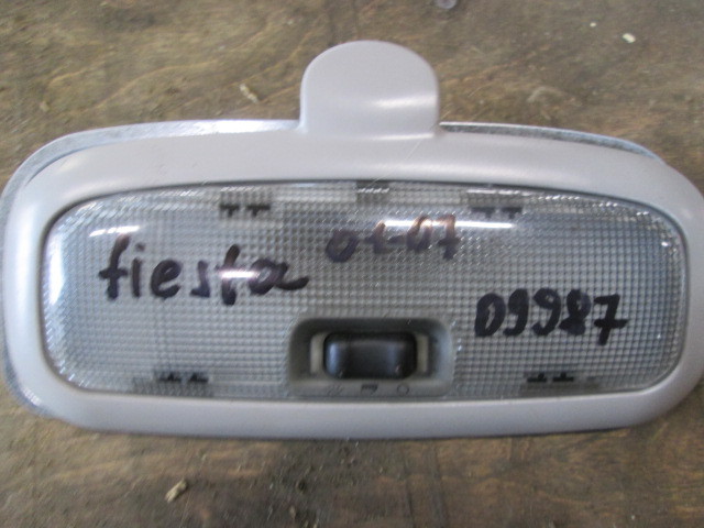 Плафон салонный Ford Fiesta V 2001-2009 на Ford Fiesta V