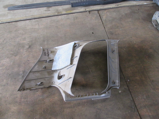 Обшивка стойки Ford Fiesta V 2001-2009 на Ford Fiesta V