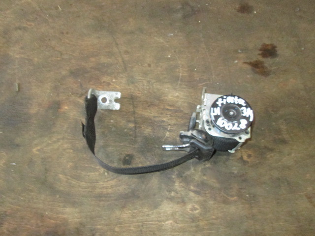 Ремень безопасности Ford Fiesta V 2001-2009 на Ford Fiesta V