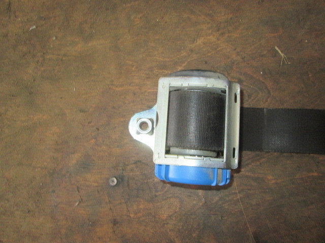 Ремень безопасности Ford Fiesta V 2001-2009 на Ford Fiesta V