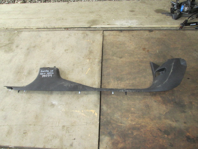 Накладка порога (внутренняя) Ford Fiesta V 2001-2009 на Ford Fiesta V