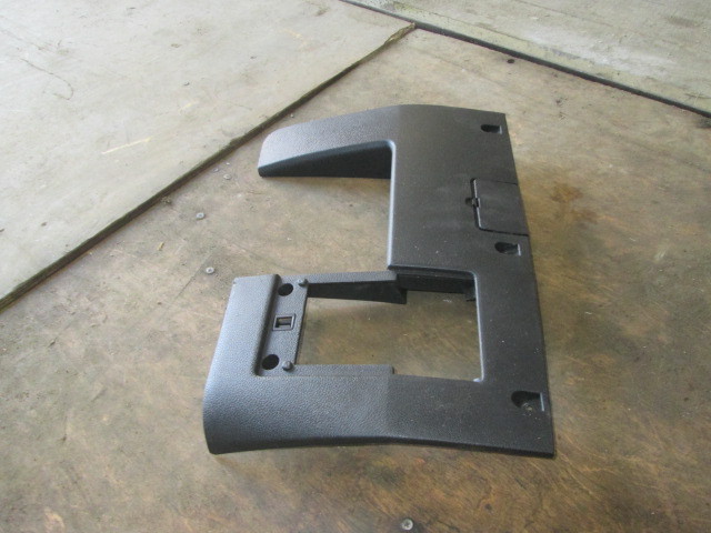 Накладка на торпедо Ford Fiesta V 2001-2009 5S61A043K93 на Ford Fiesta V