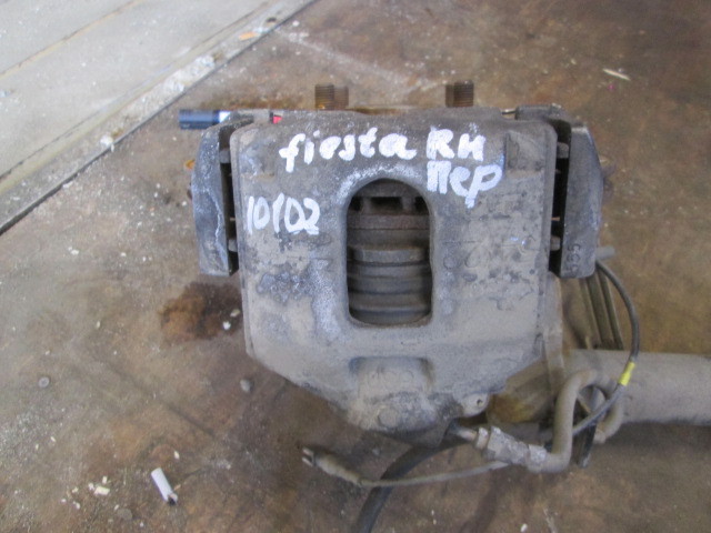 Суппорт передний правый Ford Fiesta V 2001-2009 на Ford Fiesta V
