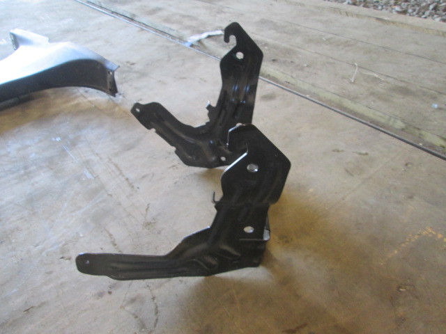 Усилитель торпедо Ford Mondeo 4 2007-2010 на Ford Mondeo 4