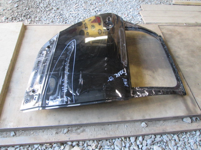 Дверь задняя правая Renault Scenic 3 2009-2012 на Renault Scenic 3
