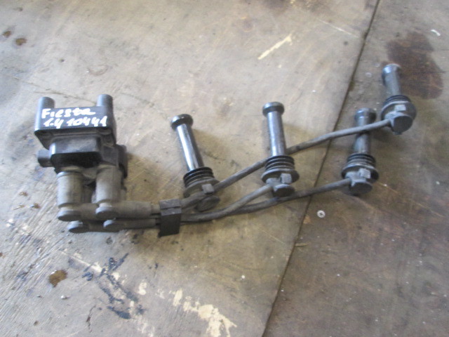 Катушка зажигания Ford Fiesta V 2001-2009 на Ford Fiesta V