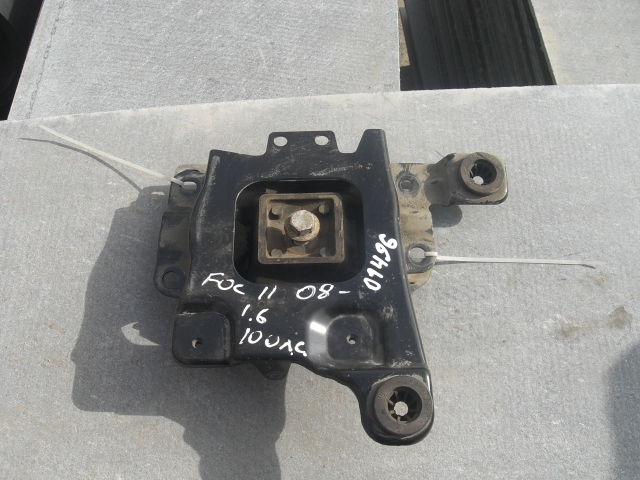 Кронштейн двигателя левый Ford Focus 2 2005-2008 на Ford Focus 2