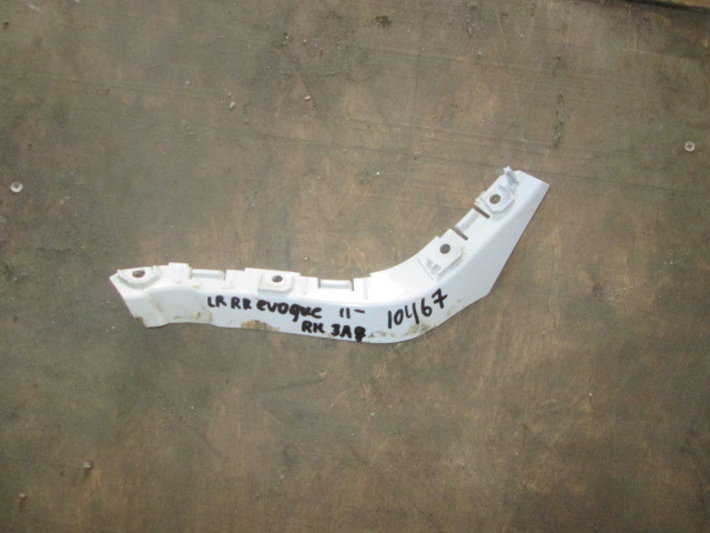 Кронштейн заднего бампера Land Rover Range Rover Evoque  2011-2015 на Land Rover Range Rover Evoque 