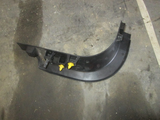 Накладка порога передняя правая внутри Ford Mondeo 4 2007-2010 7S71A02349 на Ford Mondeo 4