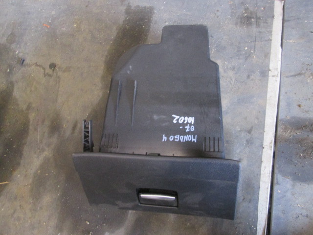 Бардачок Ford Mondeo 4 2007-2010 на Ford Mondeo 4