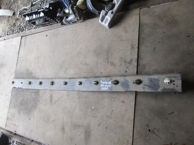 Накладка на порог (наружная) Mazda CX5 (KE) 2011-2015 на Mazda CX5 (KE)