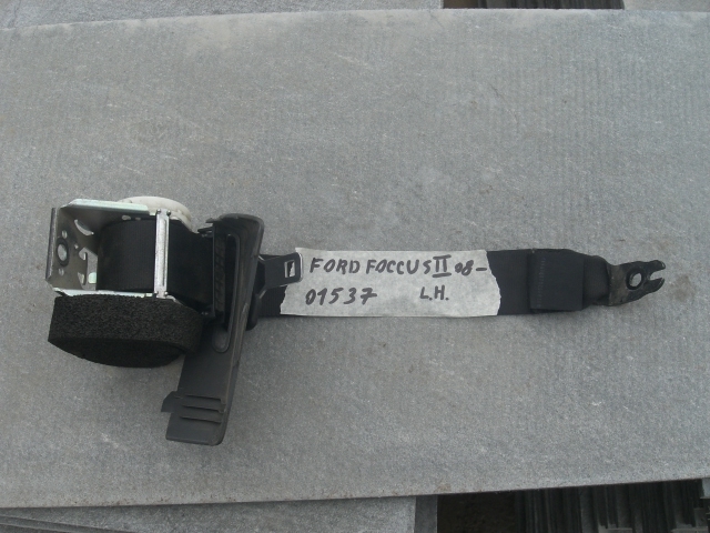 Ремень безопасности Ford Focus 2 2005-2008 на Ford Focus 2