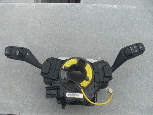 Переключатель подрулевой в сборе Ford Focus 2 2005-2008 на Ford Focus 2