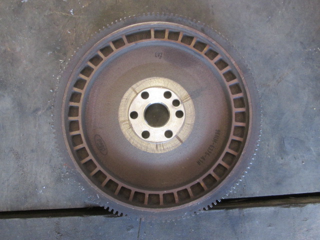 Маховик Ford Fiesta V 2001-2009 на Ford Fiesta V