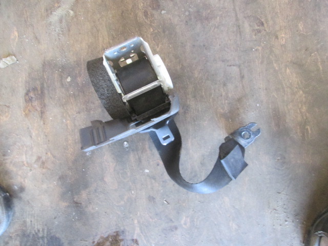 Ремень безопасности Ford Focus 2 2005-2008 на Ford Focus 2