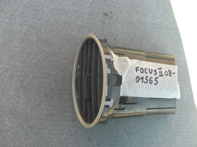 Дефлектор воздушный Ford Focus 2 2005-2008 на Ford Focus 2