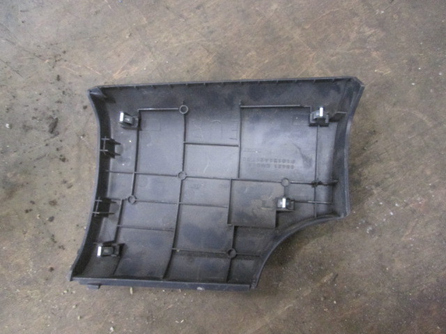 Обшивка салона Nissan Tiida C11 2004-2012 68421EM01A на Nissan Tiida C11