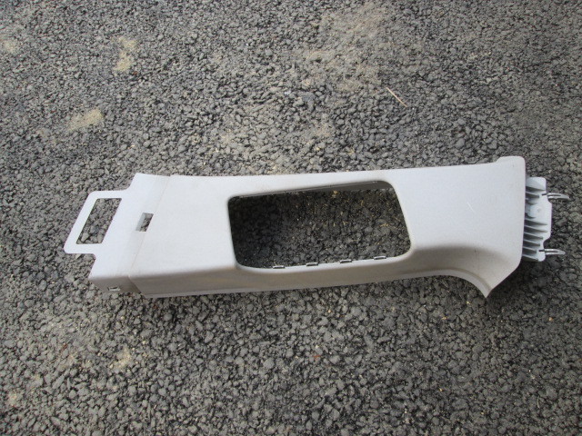Обшивка стойки Opel Corsa D  2010-2014 на Opel Corsa D 