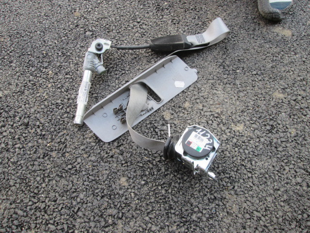 Ремень безопасности Opel Corsa D  2010-2014 на Opel Corsa D 