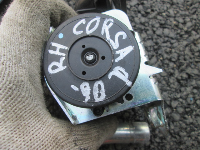 Ремень безопасности Opel Corsa D  2010-2014 на Opel Corsa D 