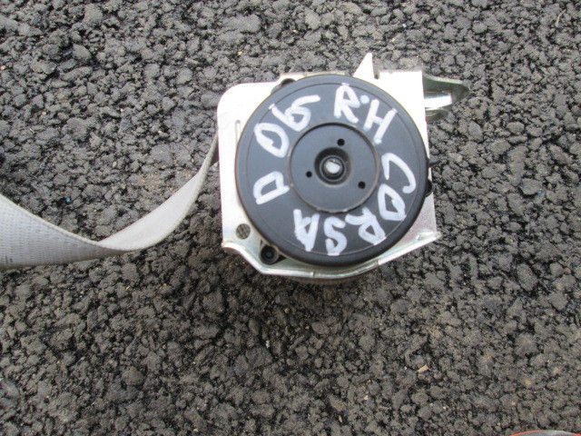 Ремень безопасности Opel Corsa D  2010-2014 на Opel Corsa D 