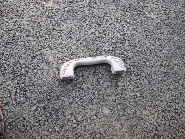 Ручка внутренняя потолочная Opel Corsa D  2010-2014 на Opel Corsa D 