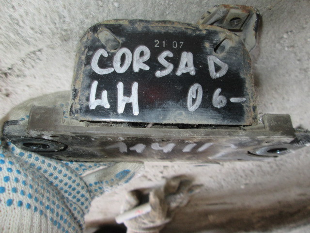 Кронштейн АКПП левый Opel Corsa D  2010-2014 на Opel Corsa D 