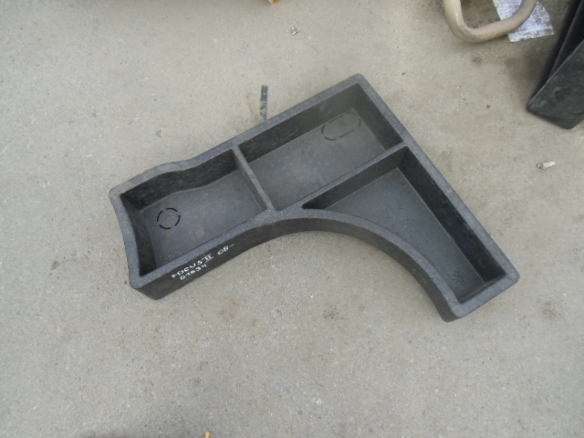 Ящик для инструмента Ford Focus 2 2005-2008 на Ford Focus 2