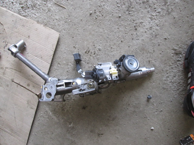 Замок зажигания Mazda 6 (GH) 2007-2010 на Mazda 6 (GH)