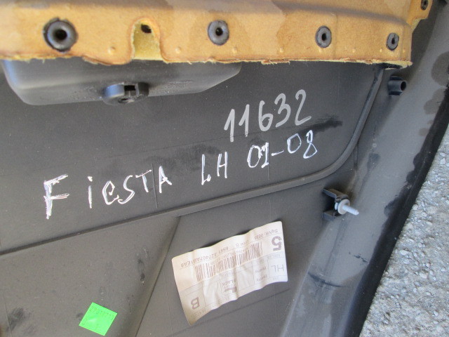 Обшивка двери задней левой Ford Fiesta V 2001-2009 на Ford Fiesta V