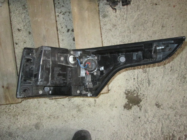 Фонарь задний левый на Land Rover Range Rover SPORT 2011-2015 на Land Rover Range Rover Sport (L494)
