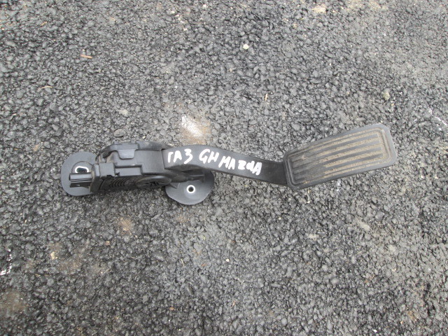 Педаль газа Mazda 6 (GH) 2007-2010 на Mazda 6 (GH)