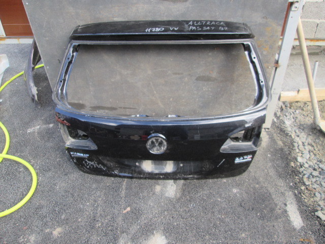 Дверь багажника Volkswagen Passat I  2011-н.в. на Volkswagen Passat I 